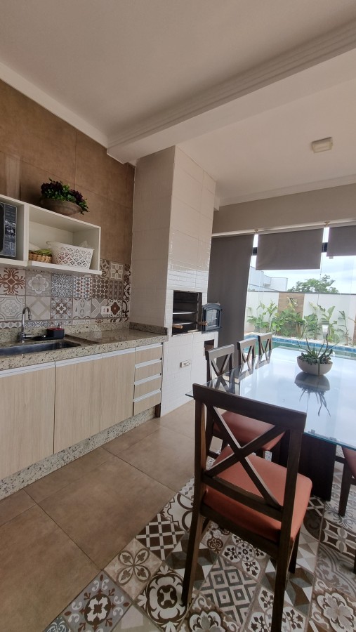 Casa, 3 quartos, 258 m² - Foto 10